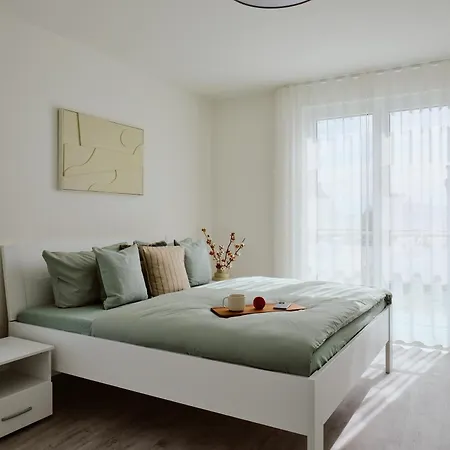 A7 Pine Hill - Mit Zwei Bädern&überdachtem Balkon, Zugang Zu Vielen Gemeinschaftsräumen * Zirchow